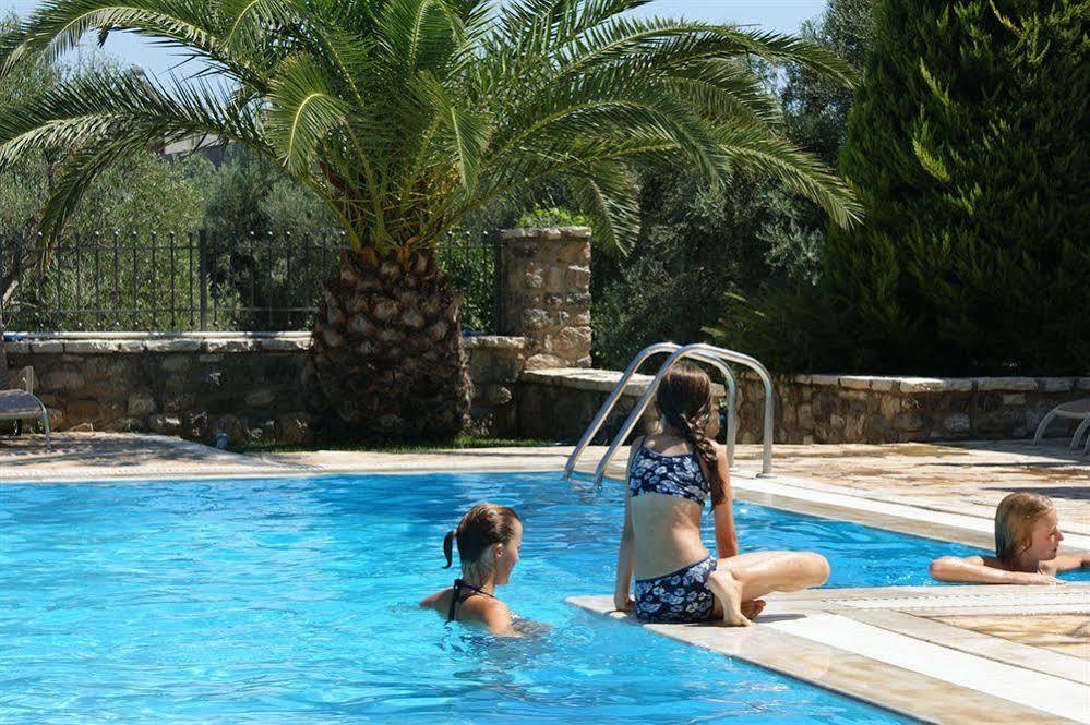 Harmony Hotel Apartments Selianítika Dış mekan fotoğraf